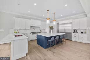 1118 Westbriar Ct NE, Vienna, VA 22180 - Photo 19