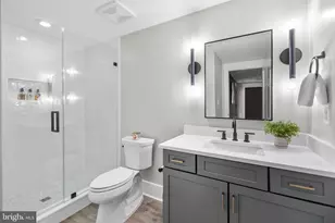 1118 Westbriar Ct NE, Vienna, VA 22180 - Photo 67