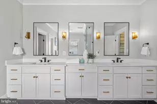 1118 Westbriar Ct NE, Vienna, VA 22180 - Photo 51