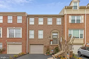 7406 Roudsby Ct, Alexandria, VA 22315 - Photo 47