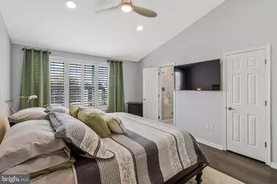 7406 Roudsby Court, Alexandria, VA 22315 - Photo 27