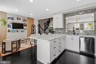 7406 Roudsby Ct, Alexandria, VA 22315 - Photo 15