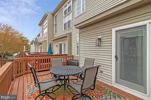 7406 Roudsby Ct, Alexandria, VA 22315 - Photo 45