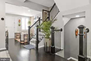 7406 Roudsby Ct, Alexandria, VA 22315 - Photo 7