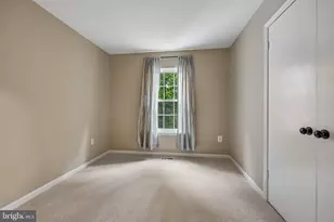 10209 Roberts Common Ln, Burke, VA 22015 - Photo 23