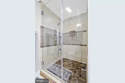 10430 Heritage Landing Road, Burke, VA 22015 - Photo 23