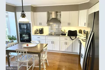 2941 Oakborough Square, Oakton, VA 22124 - Photo 5