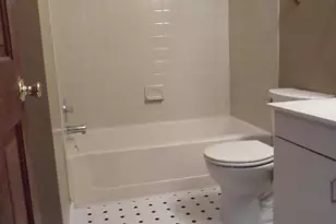 8623 Beekman Pl, Alexandria, VA 22309 - Photo 7