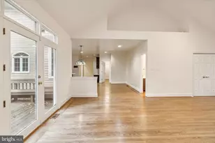 2527 Hunter Mill Rd, Oakton, VA 22124 - Photo 29