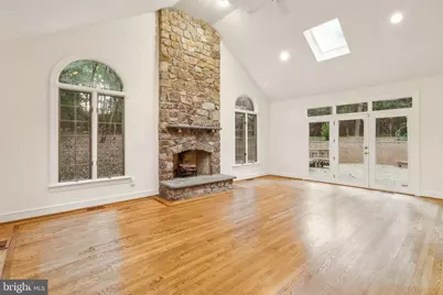 2527 Hunter Mill Road, Oakton, VA 22124 - Photo 27