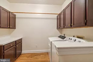 2527 Hunter Mill Rd, Oakton, VA 22124 - Photo 33