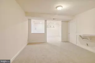 2527 Hunter Mill Rd, Oakton, VA 22124 - Photo 79