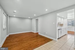 8333 Brockham Dr, Alexandria, VA 22309 - Photo 11