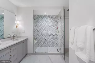 6718 Lowell Ave, McLean, VA 22101 - Photo 17