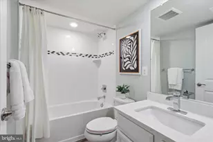 3056 Wild Blue Indigo Ct, Fairfax, VA 22031 - Photo 9