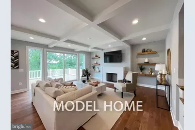 536 Walker Street SW, Vienna, VA 22180 - Photo 15