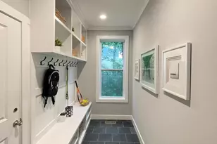 536 Walker St SW, Vienna, VA 22180 - Photo 19