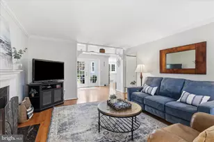 1919 Batten Hollow, Vienna, VA 22182 - Photo 13