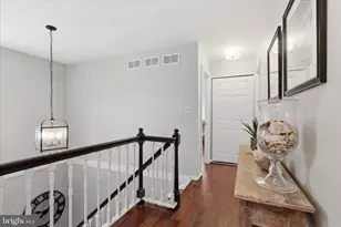 1919 Batten Hollow, Vienna, VA 22182 - Photo 21