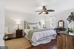 1919 Batten Hollow, Vienna, VA 22182 - Photo 15