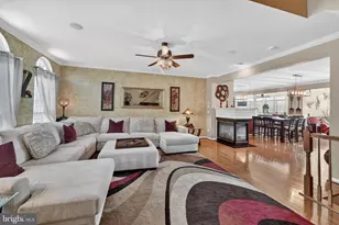 8465 Kirby Lionsdale Dr, Lorton, VA 22079 - Photo 3