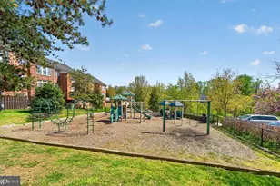 8465 Kirby Lionsdale Dr, Lorton, VA 22079 - Photo 31