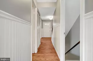 10355 Granite Creek Ln, Oakton, VA 22124 - Photo 13