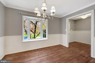 10355 Granite Creek Ln, Oakton, VA 22124 - Photo 7