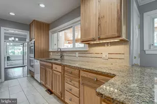 7401 Bull Run Dr, Centreville, VA 20121 - Photo 11