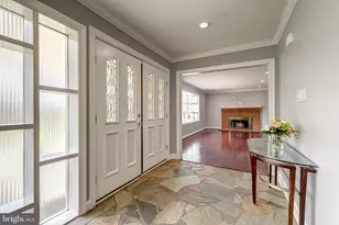 7401 Bull Run Dr, Centreville, VA 20121 - Photo 3