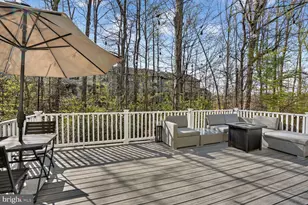 4460 Black Ironwood Dr, Fairfax, VA 22030 - Photo 19