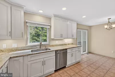 6275 Kerrydale Drive, Springfield, VA 22152 - Photo 13