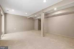 6275 Kerrydale Dr, Springfield, VA 22152 - Photo 33