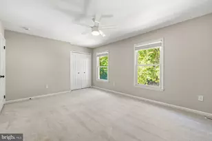 6275 Kerrydale Dr, Springfield, VA 22152 - Photo 21