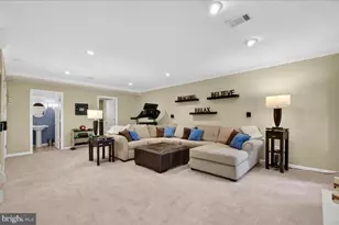 14083 Betsy Ross Ln, Centreville, VA 20121 - Photo 27