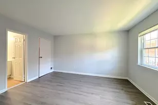 9528 Hagel Cir, Lorton, VA 22079 - Photo 9