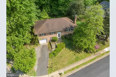410 Victoria Court NW, Vienna, VA 22180 - Photo 37
