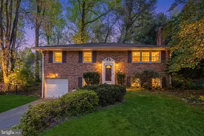 410 Victoria Court NW, Vienna, VA 22180 - Photo 1