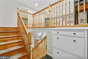 410 Victoria Ct NW, Vienna, VA 22180 - Photo 23