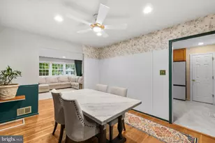 410 Victoria Ct NW, Vienna, VA 22180 - Photo 7
