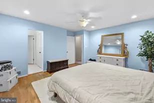 410 Victoria Ct NW, Vienna, VA 22180 - Photo 15