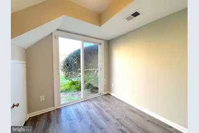 9689 Hagel Circle #38/C, Lorton, VA 22079 - Photo 7