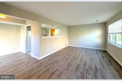 9689 Hagel Circle #38/C, Lorton, VA 22079 - Photo 3