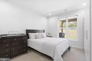 4537 Plateau Dr, Fairfax, VA 22030 - Photo 7