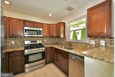 7118 Arlington Boulevard, Falls Church, VA 22042 - Photo 17