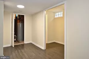 7118 Arlington Blvd, Falls Church, VA 22042 - Photo 29