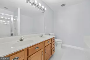 2523 Logan Wood Dr, Herndon, VA 20171 - Photo 29