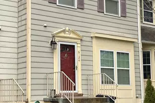 6124 Old Brentford Ct, Alexandria, VA 22310 - Photo 1