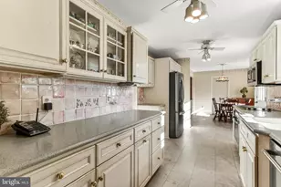 4109 Wynnwood Dr, Annandale, VA 22003 - Photo 17