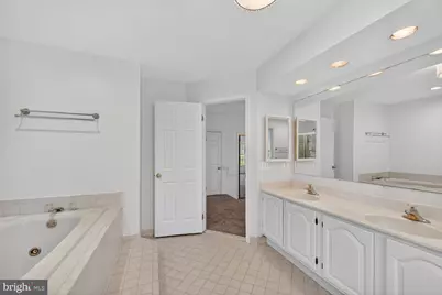 2951 Franklin Oaks Drive, Herndon, VA 20171 - Photo 35